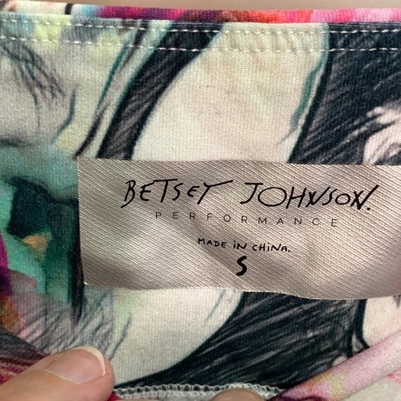 Betsey Johnson Multicolored Floral Mid-Rise Cropped Leggings Size S - Picture 5 of 10